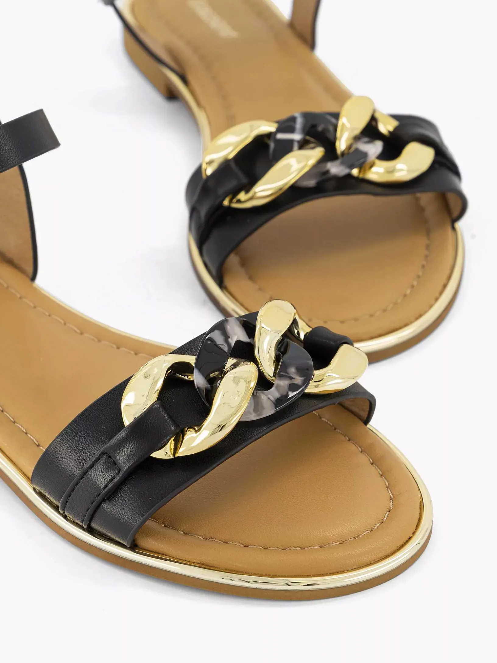 zwarte_sandaal_sierkettin_4.webp Dames Graceland Zwarte Sandaal Sierketting